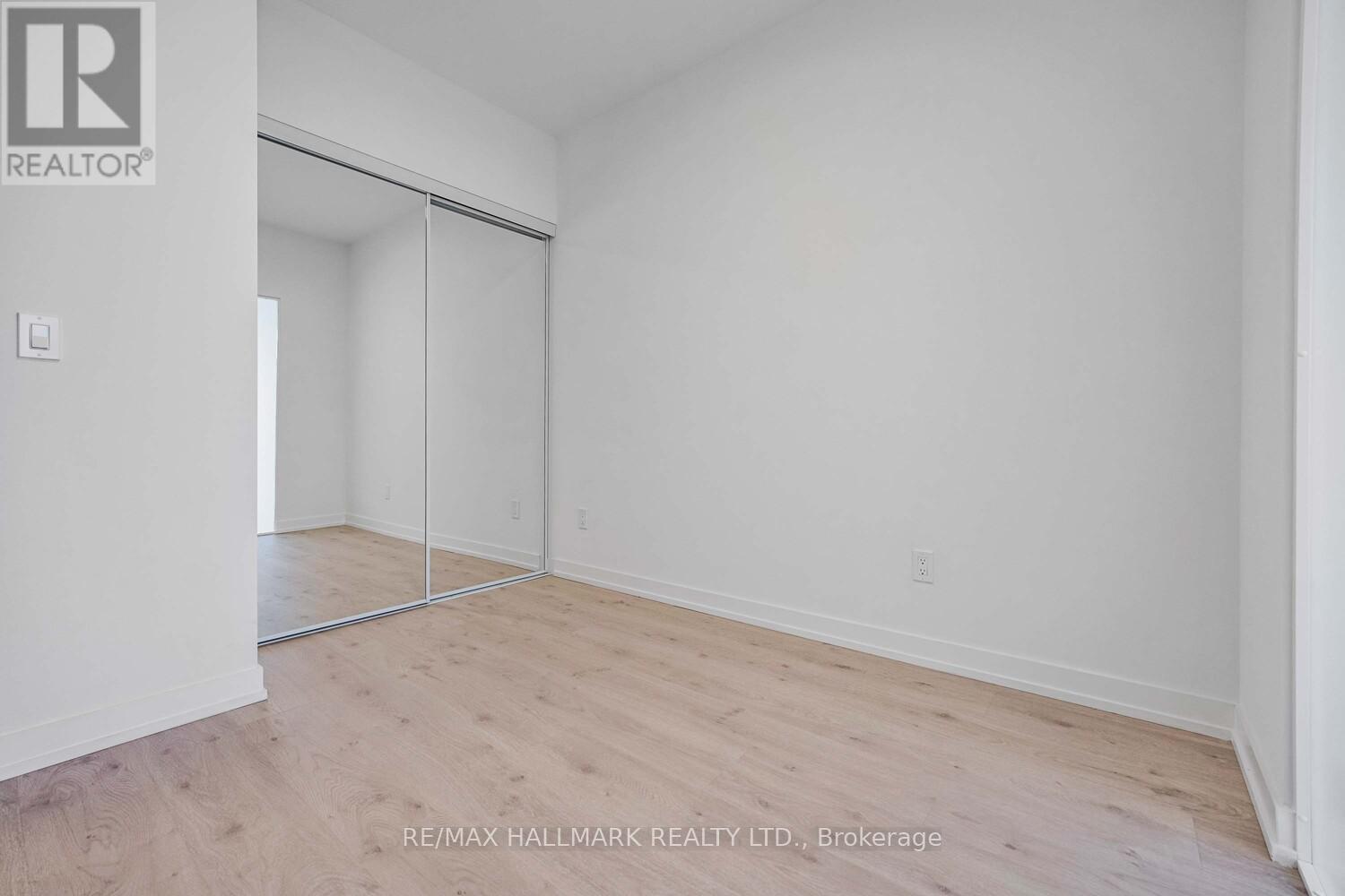 607 - 2501 Saw Whet Boulevard, Oakville, Ontario  L6M 5N2 - Photo 15 - W13525518