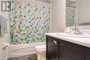 204 - 272 Georgian Drive, Oakville, Ontario  L6H 0K4 - Photo 11 - W13525544