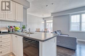204 - 272 Georgian Drive, Oakville, Ontario  L6H 0K4 - Photo 5 - W13525544