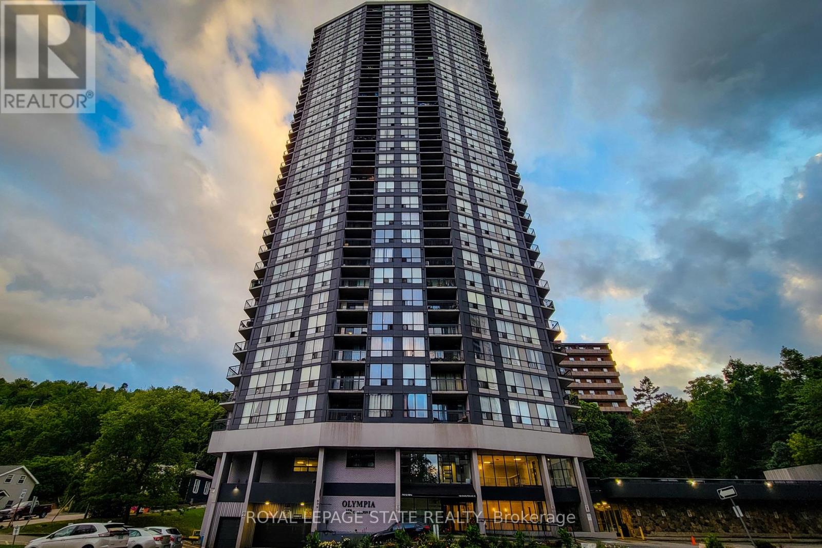 2005 - 150 CHARLTON AVENUE E, Hamilton, Ontario