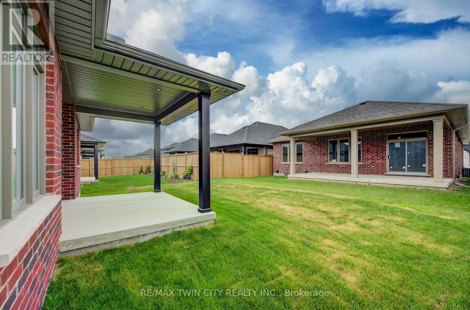 68 Weymouth Street, Woolwich, Ontario  N3B 0E6 - Photo 4 - X13525466