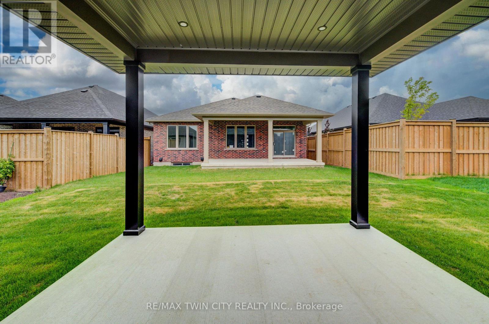68 Weymouth Street, Woolwich, Ontario  N3B 0E6 - Photo 7 - X13525466