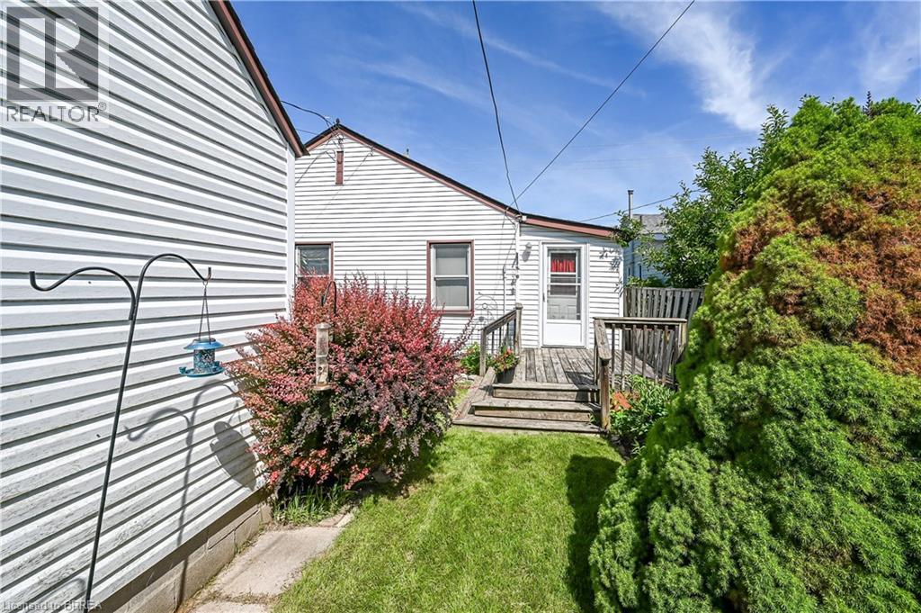 52 Division Street, Brantford, Ontario  N3S 2P2 - Photo 44 - 40842156