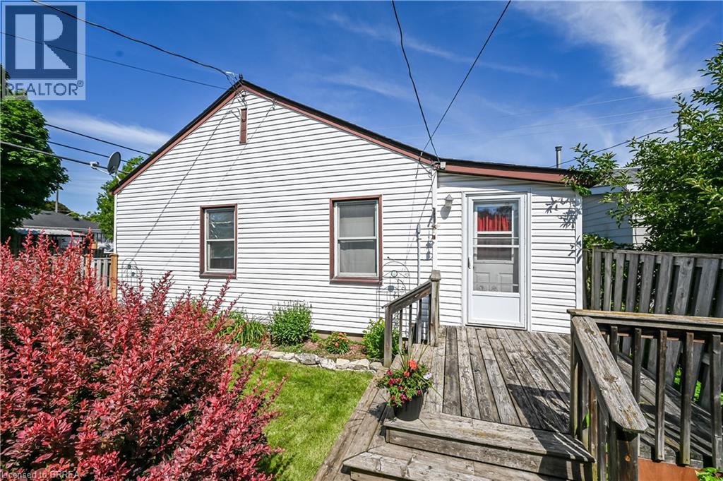 52 Division Street, Brantford, Ontario  N3S 2P2 - Photo 45 - 40842156