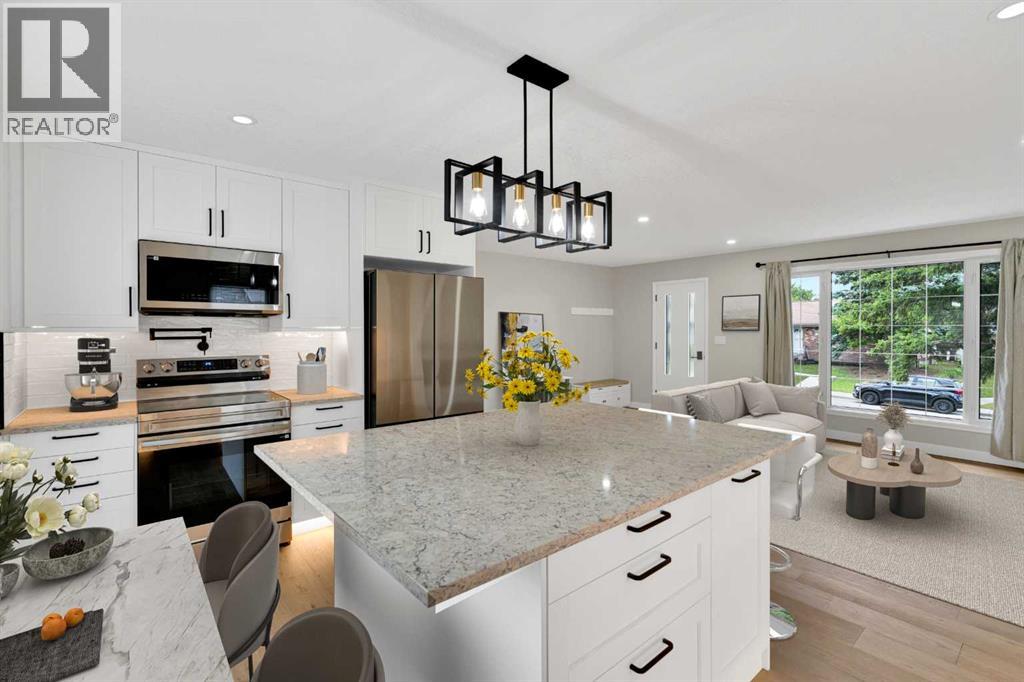 811 Seattle Drive SW, Calgary, Alberta  T2W 0M9 - Photo 4 - A2323217