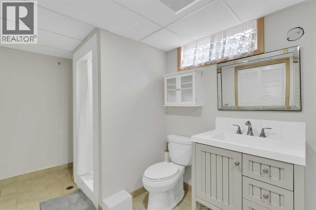 811 Seattle Drive SW, Calgary, Alberta  T2W 0M9 - Photo 28 - A2323217