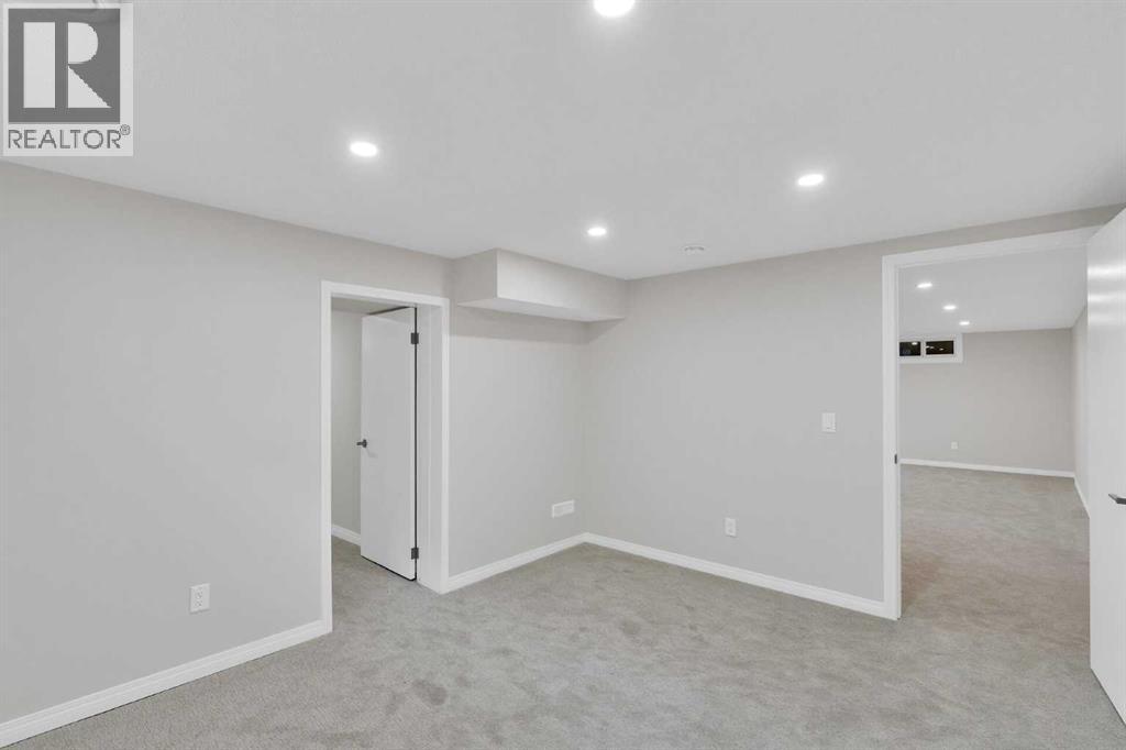 811 Seattle Drive SW, Calgary, Alberta  T2W 0M9 - Photo 25 - A2323217