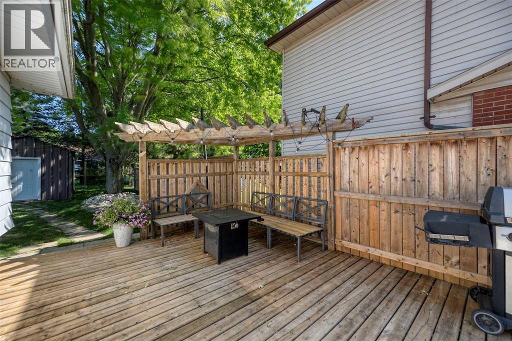 565 Plympton Street, Plympton-Wyoming, Ontario  N0N 1T0 - Photo 27 - 26016054
