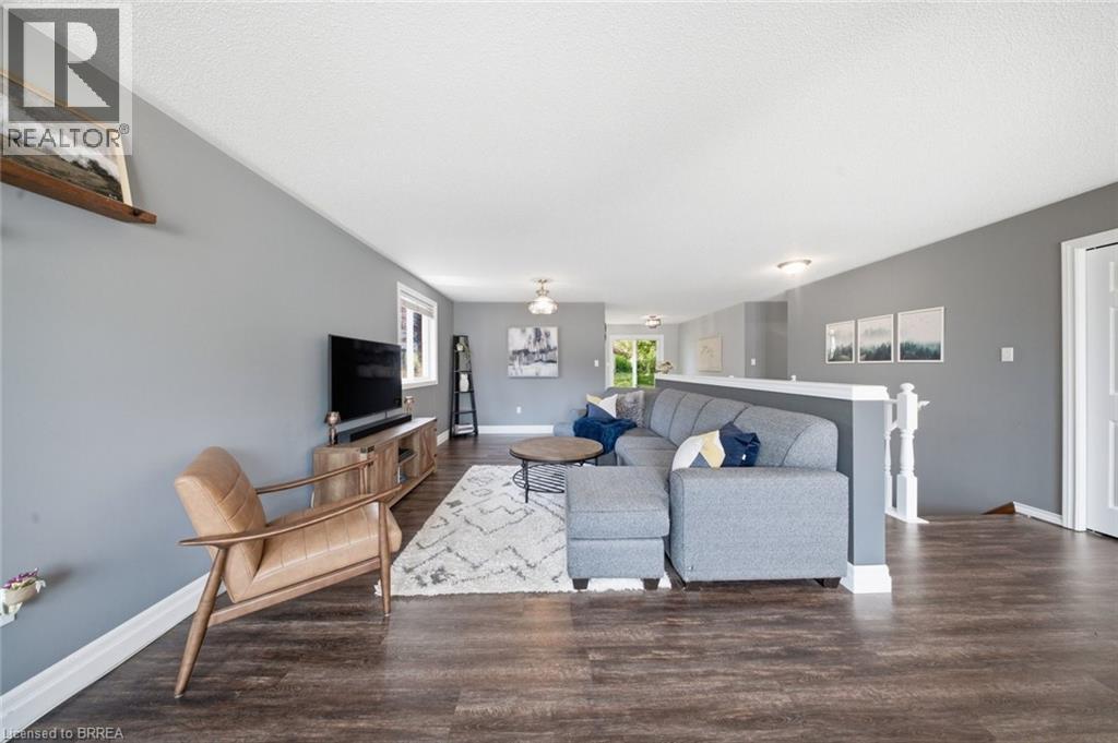 52 Allensgate Drive, Brantford, Ontario  N3V 1C8 - Photo 6 - 40834225