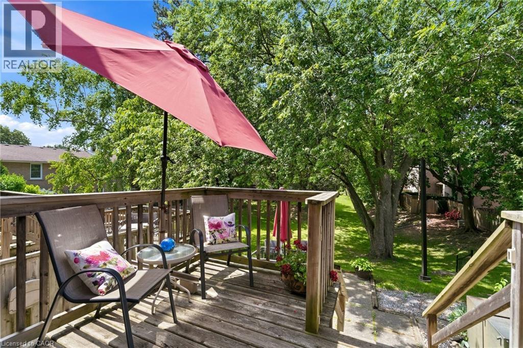 2241 Mountain Grove Avenue Unit# 90, Burlington, Ontario  L7P 2H8 - Photo 38 - 40845392