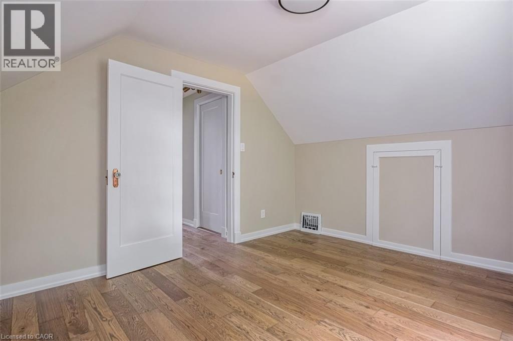 10 Dorset Place, Hamilton, Ontario  L8S 3T6 - Photo 33 - 40843336