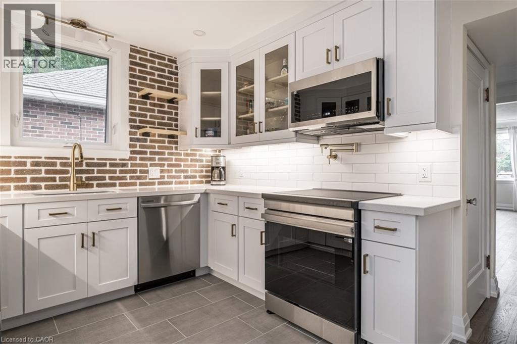 10 Dorset Place, Hamilton, Ontario  L8S 3T6 - Photo 9 - 40843336