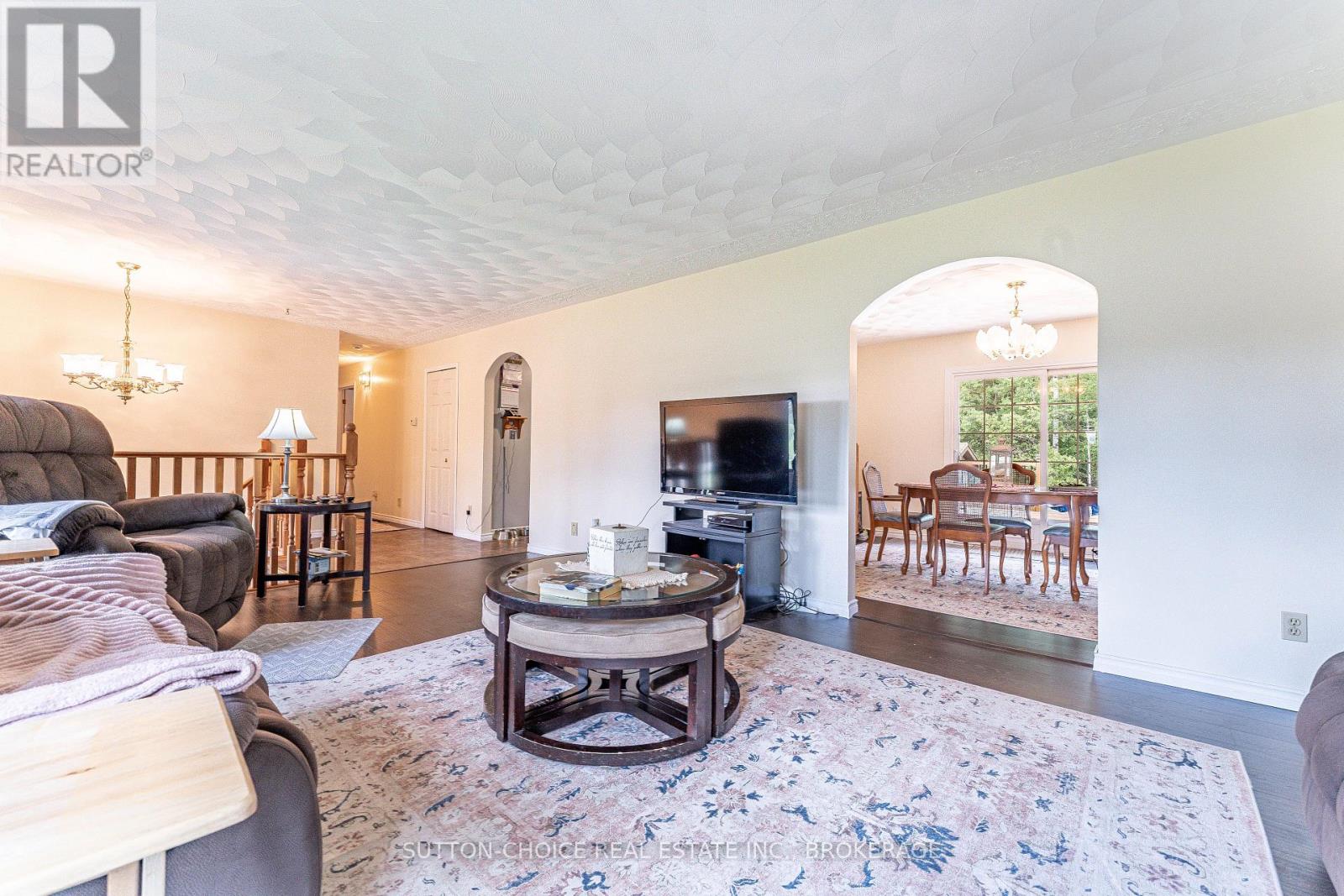 246 Yonge Street, Bonfield, Ontario  P0H 1E0 - Photo 8 - X13525568