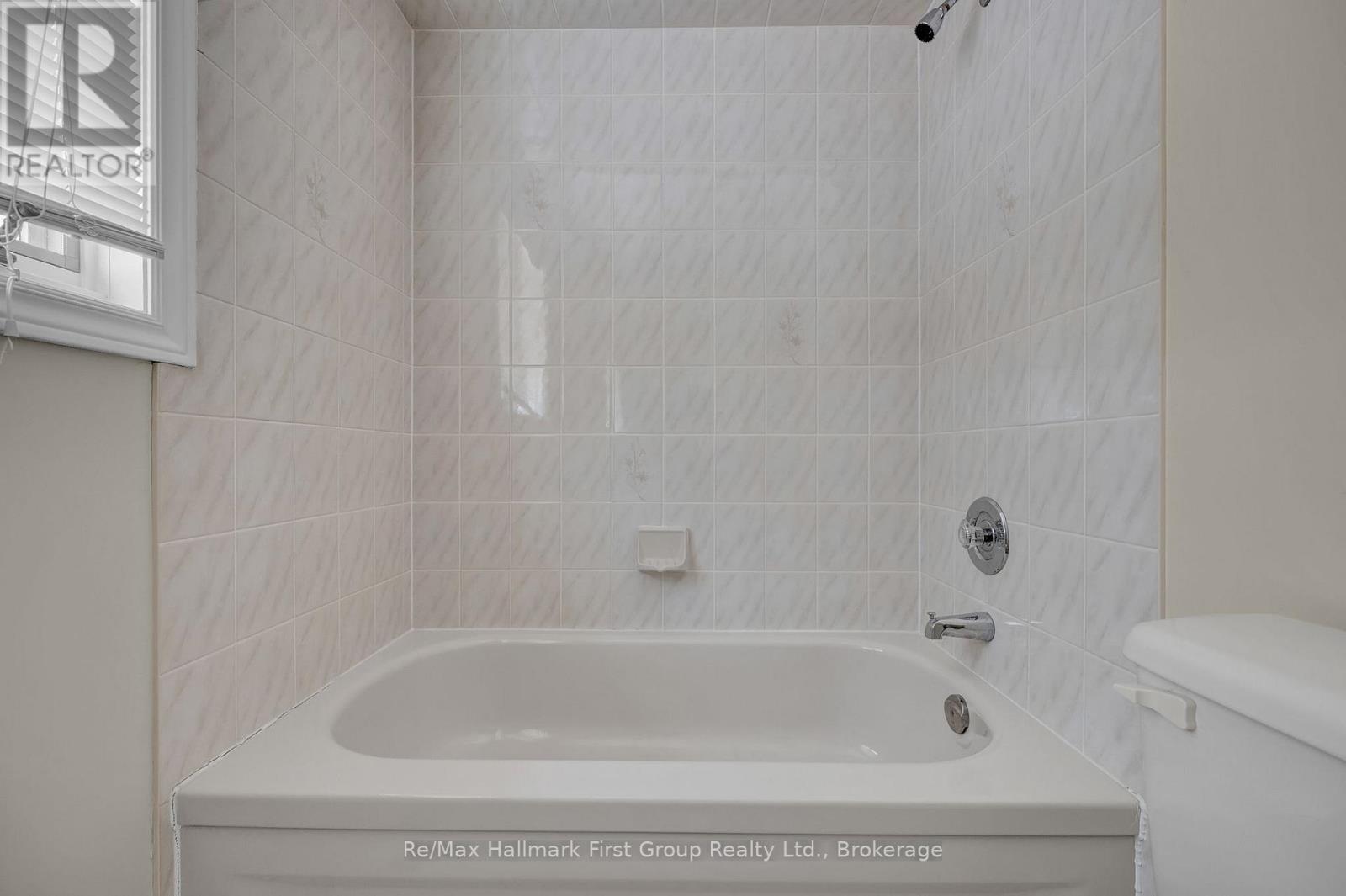 1911 Rosebank Road, Pickering, Ontario  L1V 1P7 - Photo 29 - E13525678