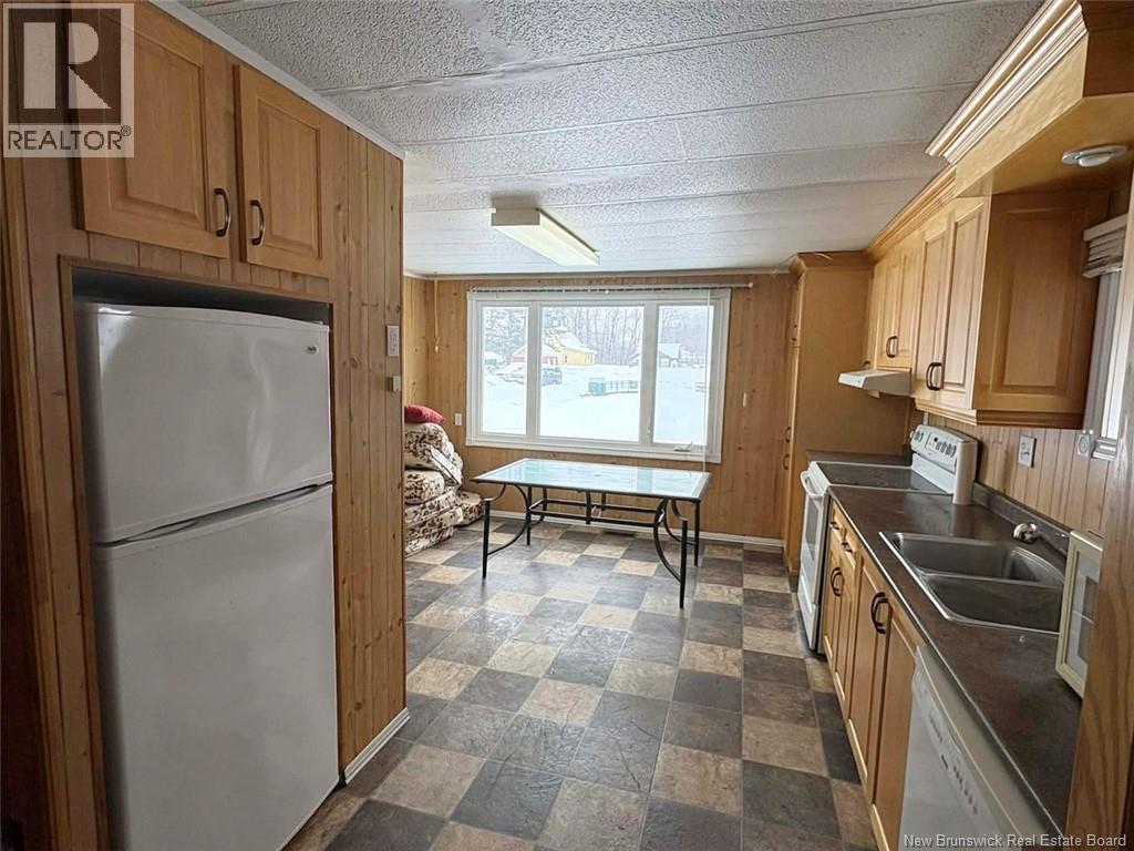 7 Principale Street, Sainte-Anne-De-Madawaska, New Brunswick  E7E 1B5 - Photo 9 - NB134042