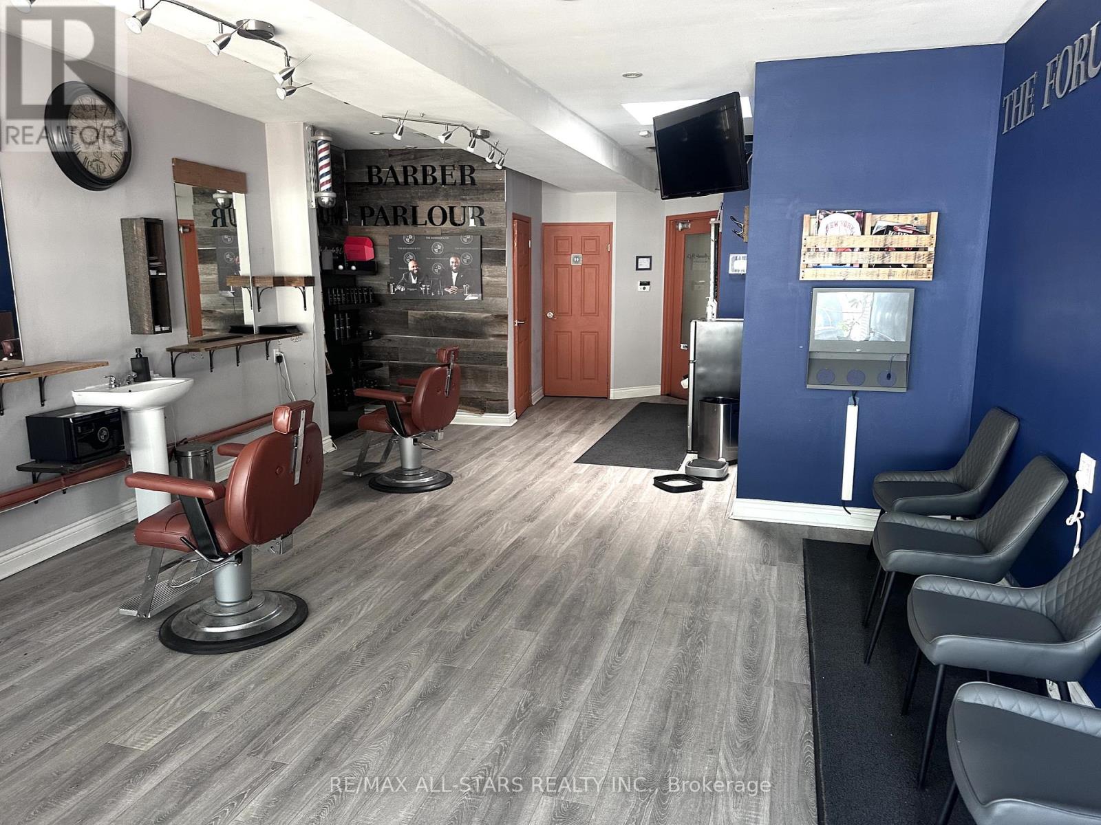 5519 Yonge Street, Toronto, Ontario  M2N 5S3 - Photo 7 - C13525558