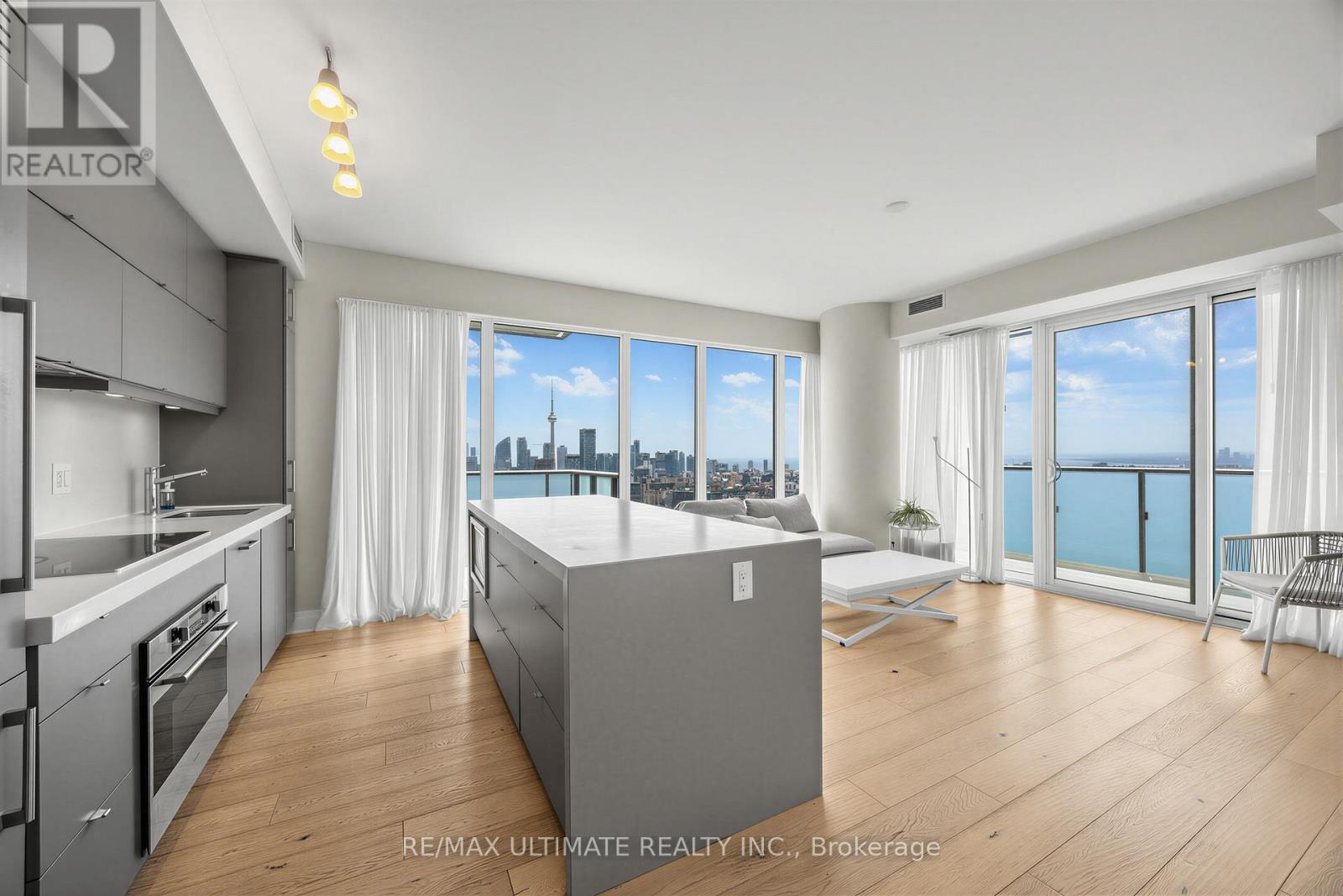 4204 - 1080 BAY STREET, Toronto (Bay Street Corridor)