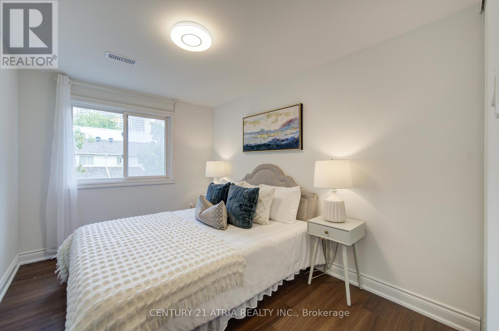 4 Sand Fern Way, Toronto, Ontario  M2J 4N8 - Photo 12 - C13525580