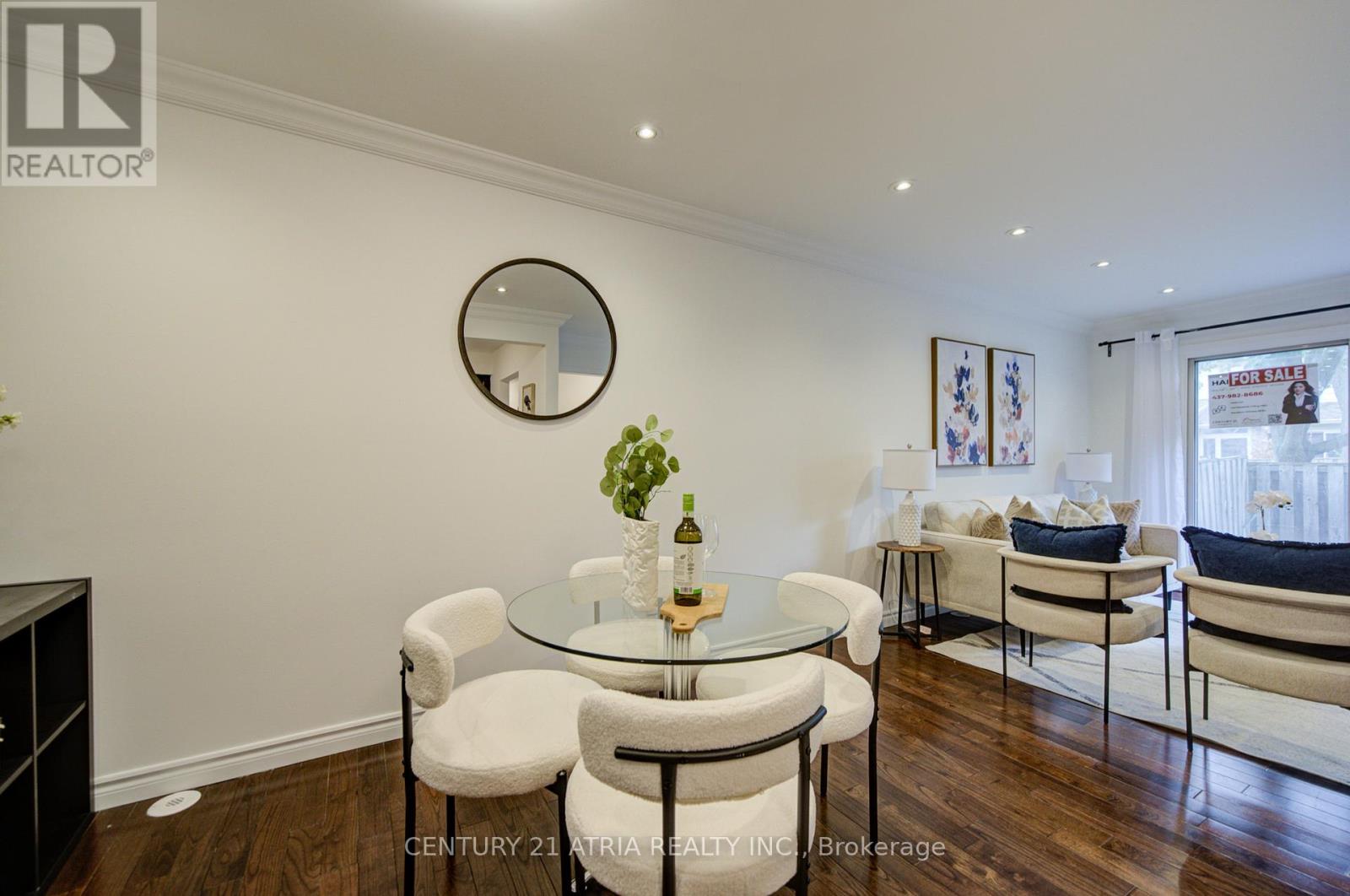 4 Sand Fern Way, Toronto, Ontario  M2J 4N8 - Photo 4 - C13525580