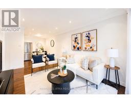 4 SAND FERN WAY, Toronto, Ontario