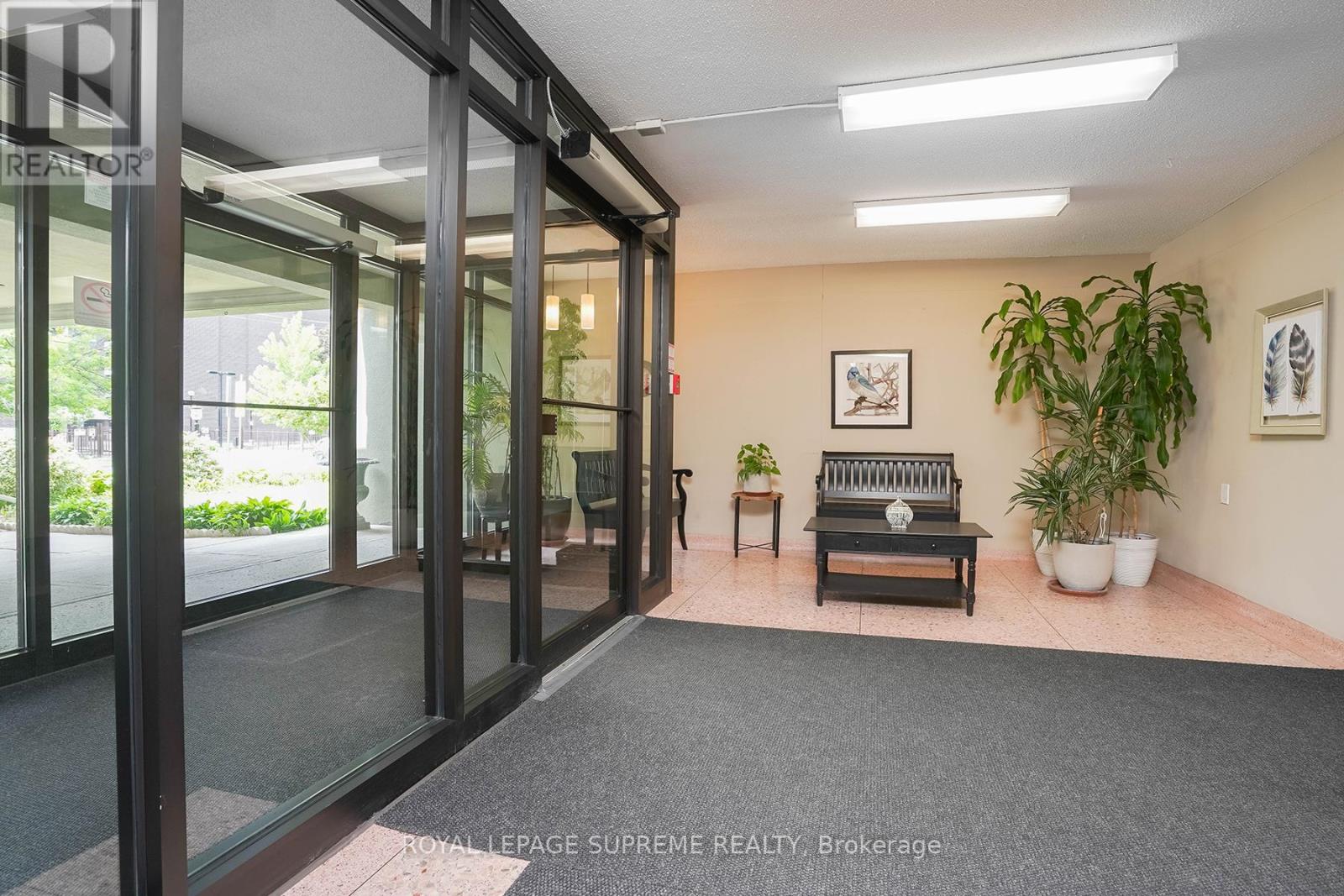 111 - 70 Old Sheppard Avenue, Toronto, Ontario  M2J 3L6 - Photo 3 - C13525638