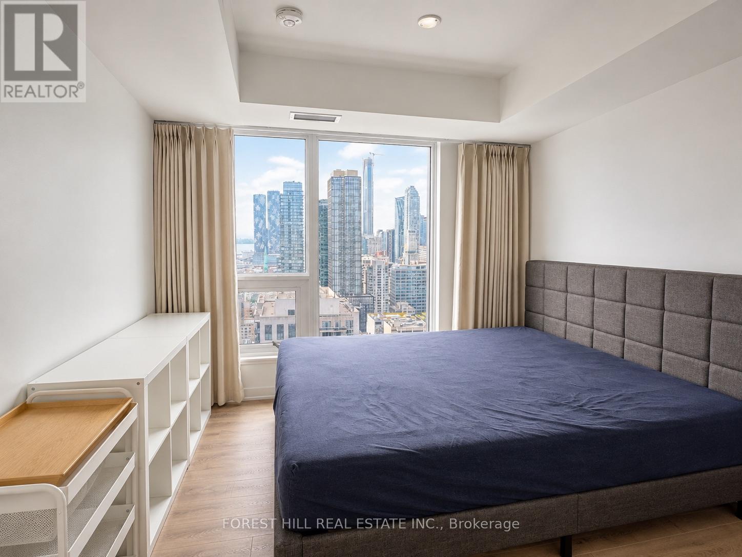3903 - 82 Dalhousie Street, Toronto, Ontario  M5B 0C5 - Photo 4 - C13525646