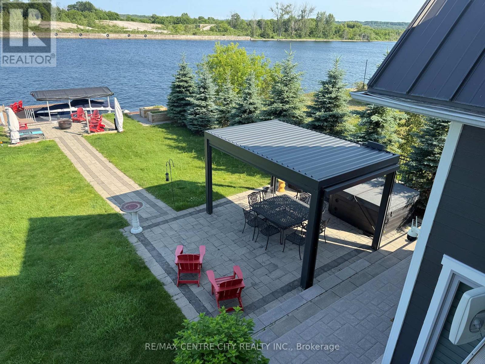 41 Dock Lane, Tay (Port Mcnicoll), Ontario  L0K 1R0 - Photo 25 - S13525626