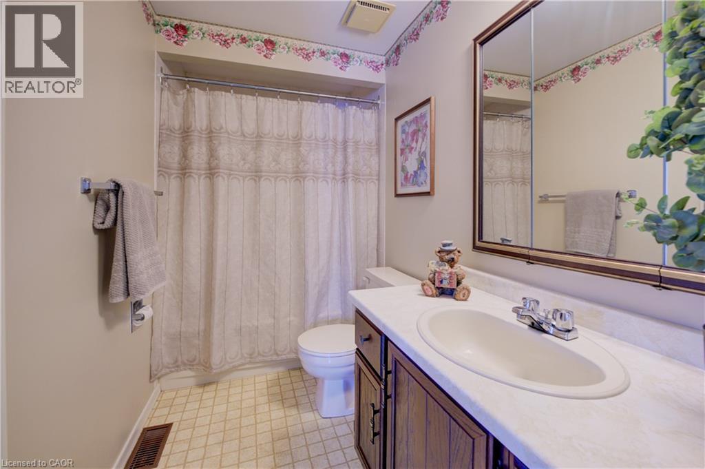493 Beechwood Drive Unit# 4, Waterloo, Ontario  N2T 1H8 - Photo 27 - 40845318