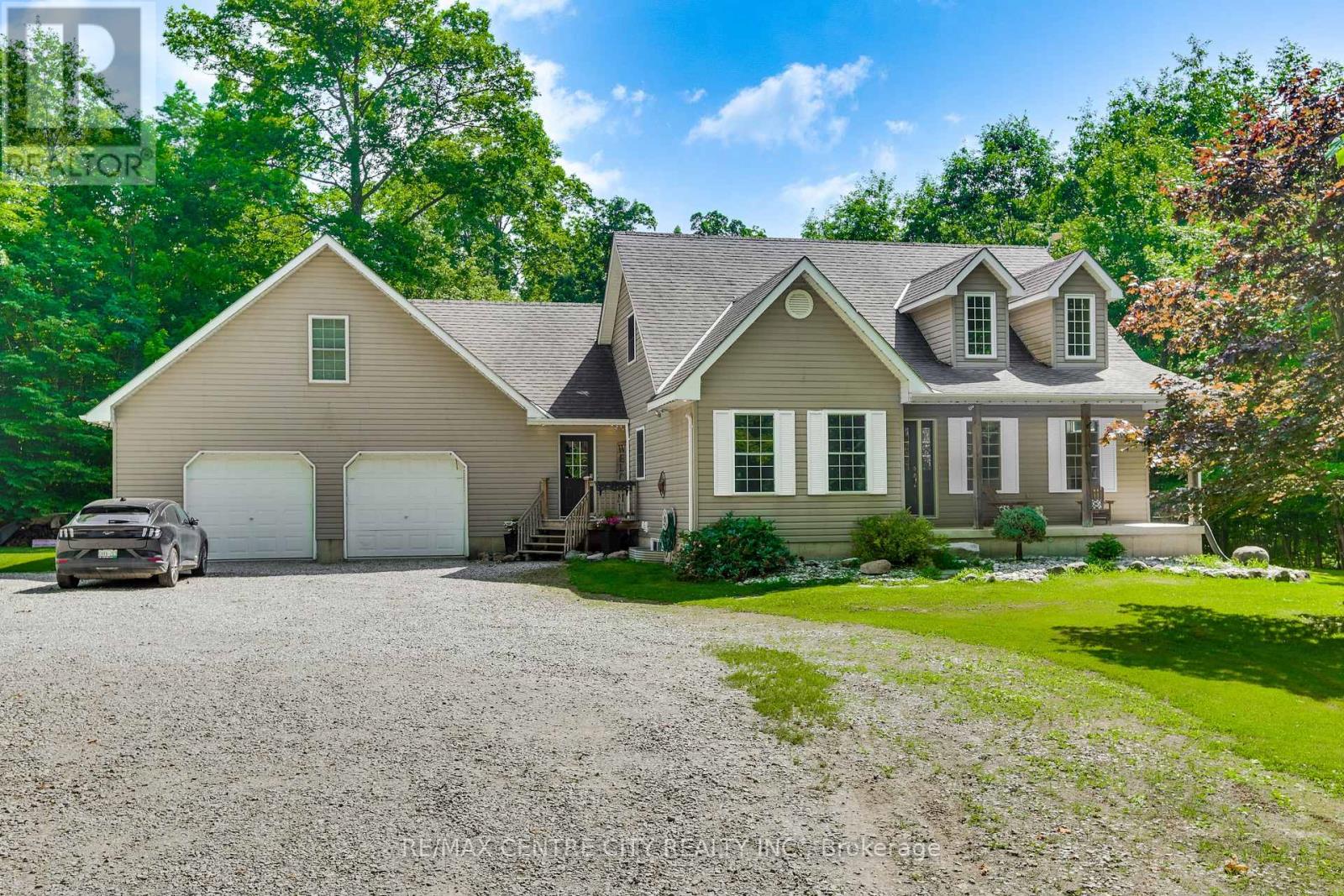 26098 Kerwood Road, Adelaide Metcalfe, Ontario  N7G 3H5 - Photo 2 - X13525618