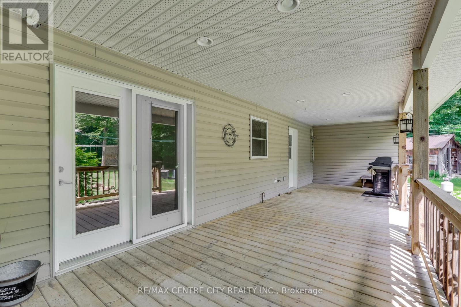 26098 Kerwood Road, Adelaide Metcalfe, Ontario  N7G 3H5 - Photo 43 - X13525618