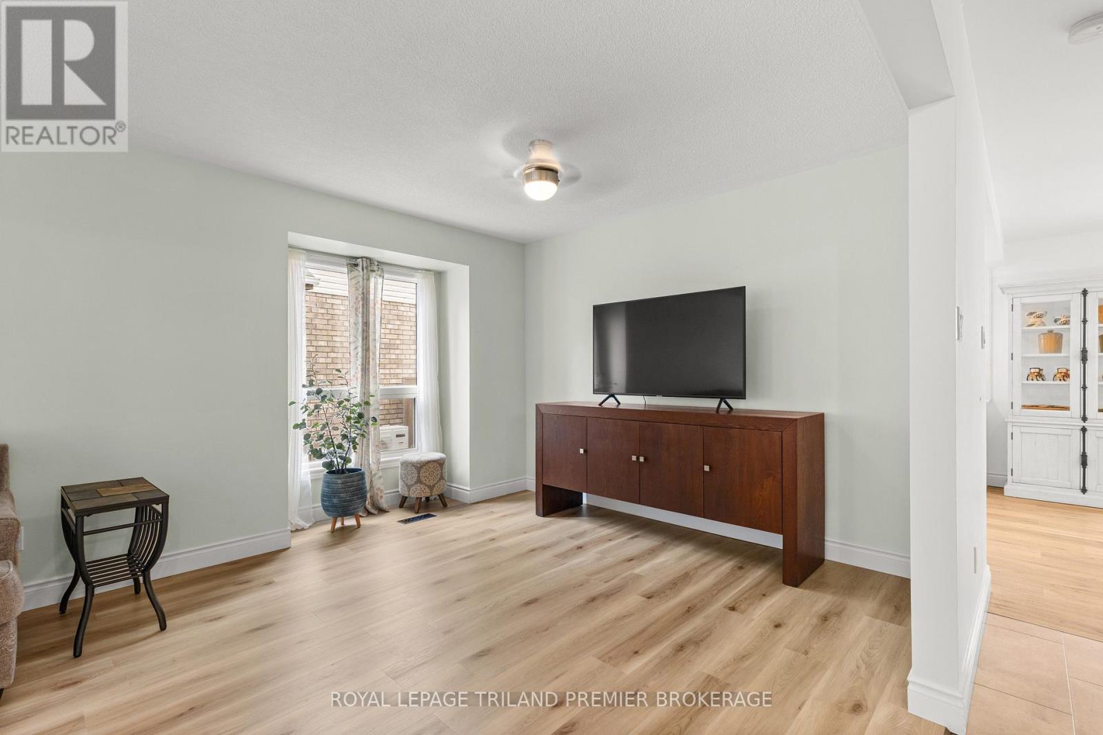 95 Gerald Crescent, London South, Ontario  N5Z 5A4 - Photo 5 - X13525682