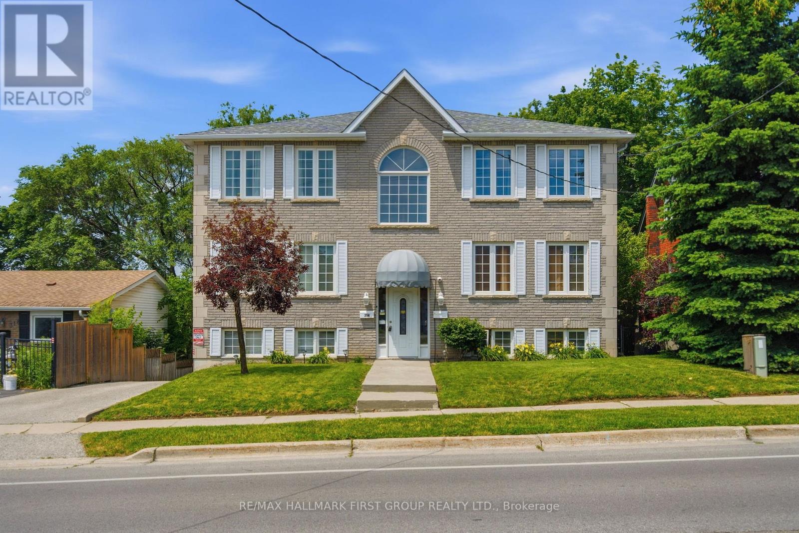 314 Hillside Avenue, Oshawa, Ontario  L1J 1T5 - Photo 2 - E13525614