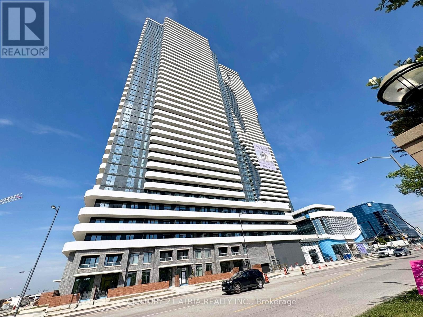 2310 - 28 INTERCHANGE WAY, Vaughan, Ontario