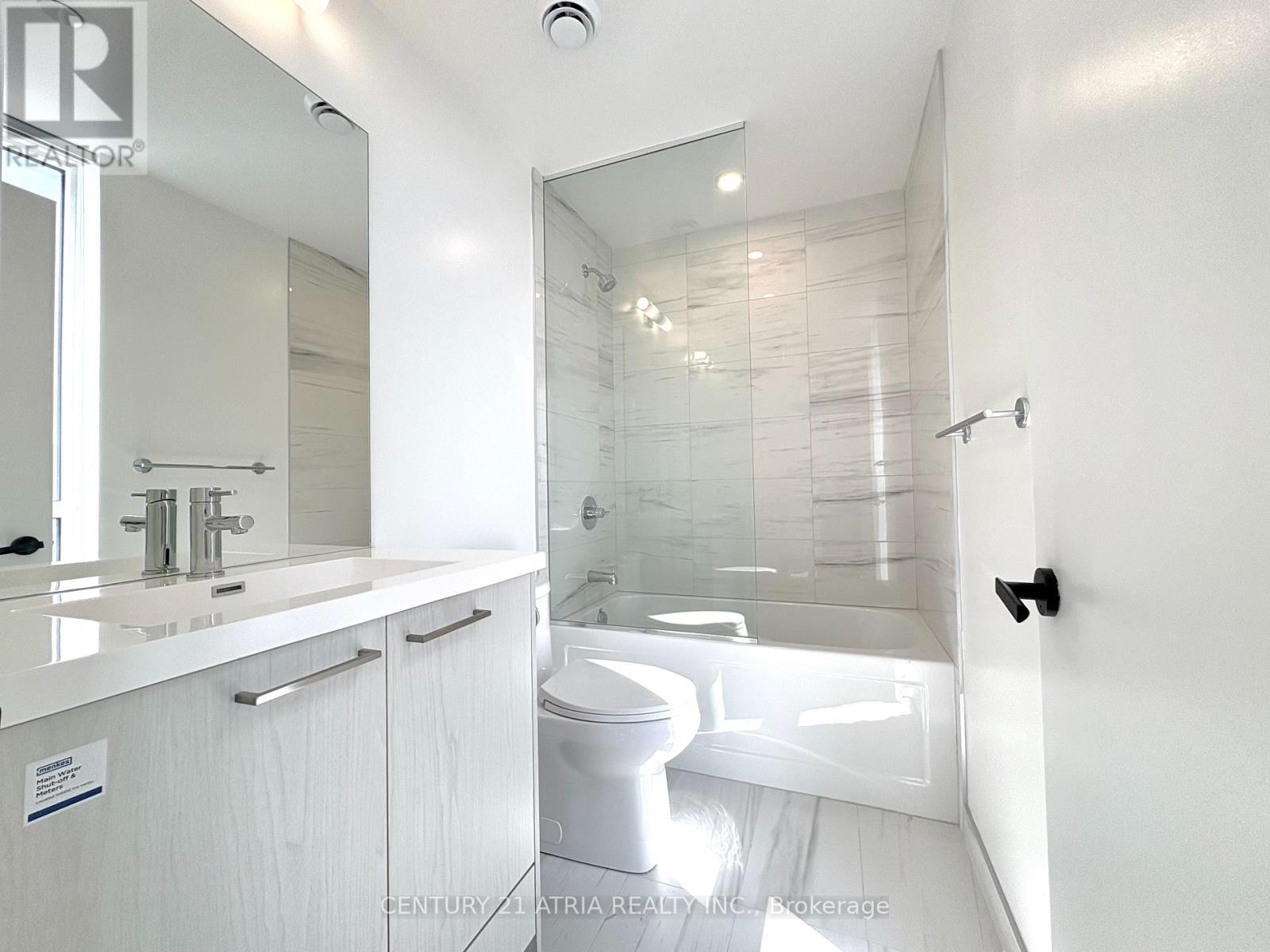 2310 - 28 Interchange Way, Vaughan, Ontario  L4K 0P8 - Photo 11 - N13525602