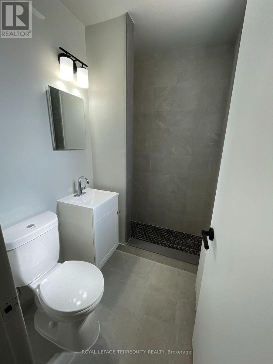 3 - 2548 Keele Street, Toronto, Ontario  M6L 2N8 - Photo 6 - W13525578