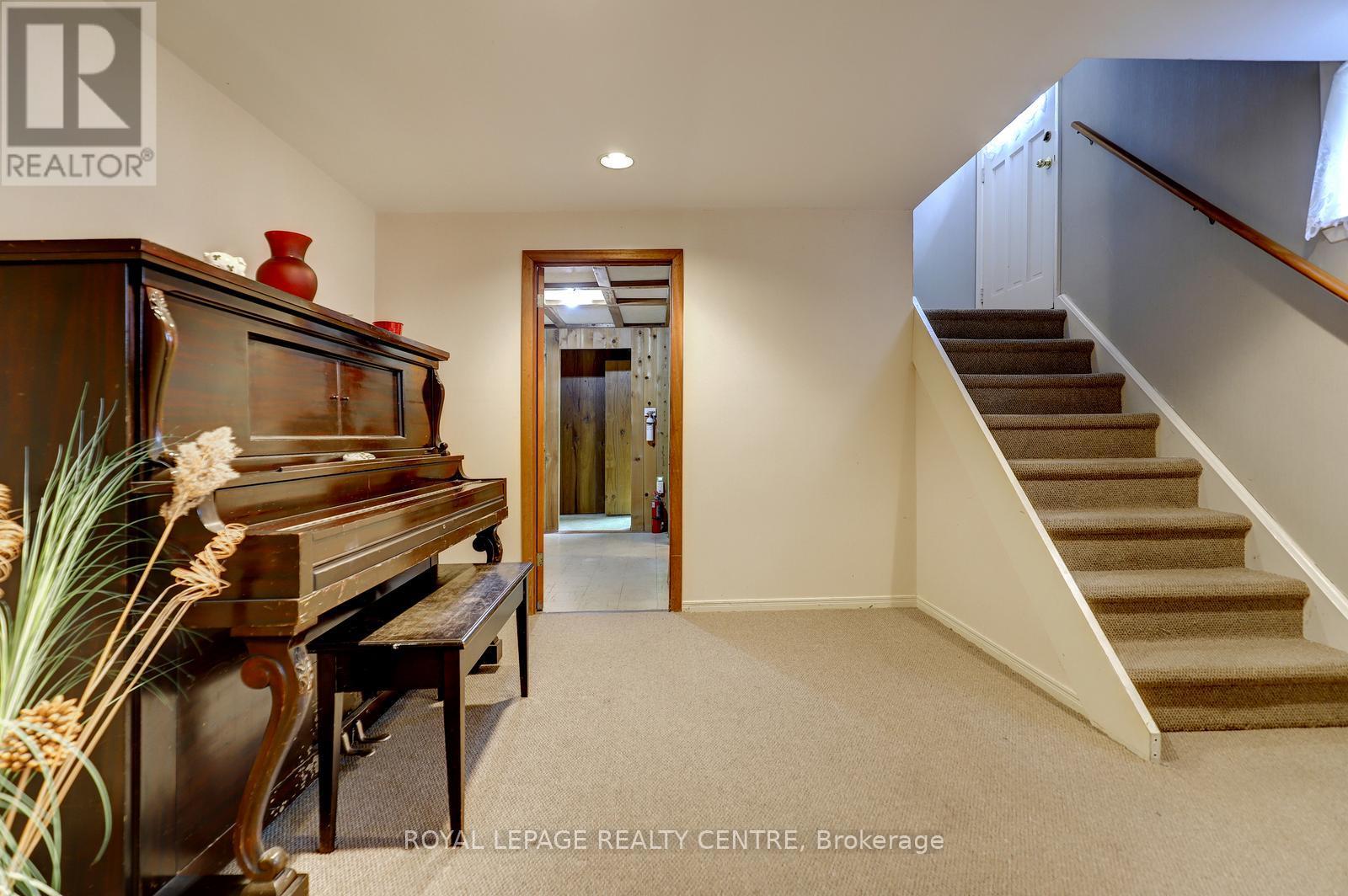 3119 Ballydown Crescent, Mississauga, Ontario  L5C 2C9 - Photo 24 - W13525658