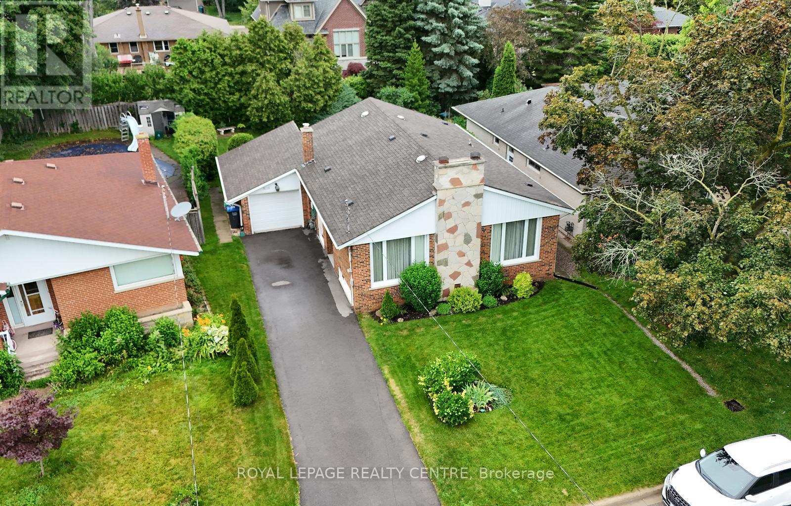 3119 Ballydown Crescent, Mississauga, Ontario  L5C 2C9 - Photo 41 - W13525658