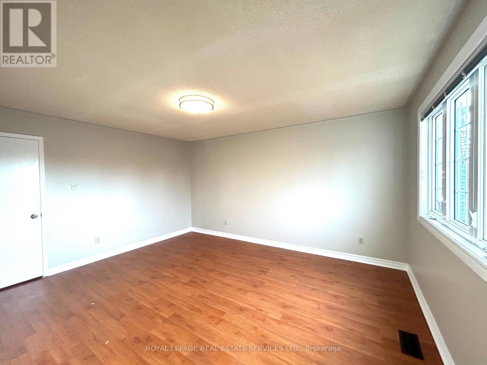 4523 Kimbermount Avenue, Mississauga, Ontario  L5M 4J4 - Photo 15 - W13525688
