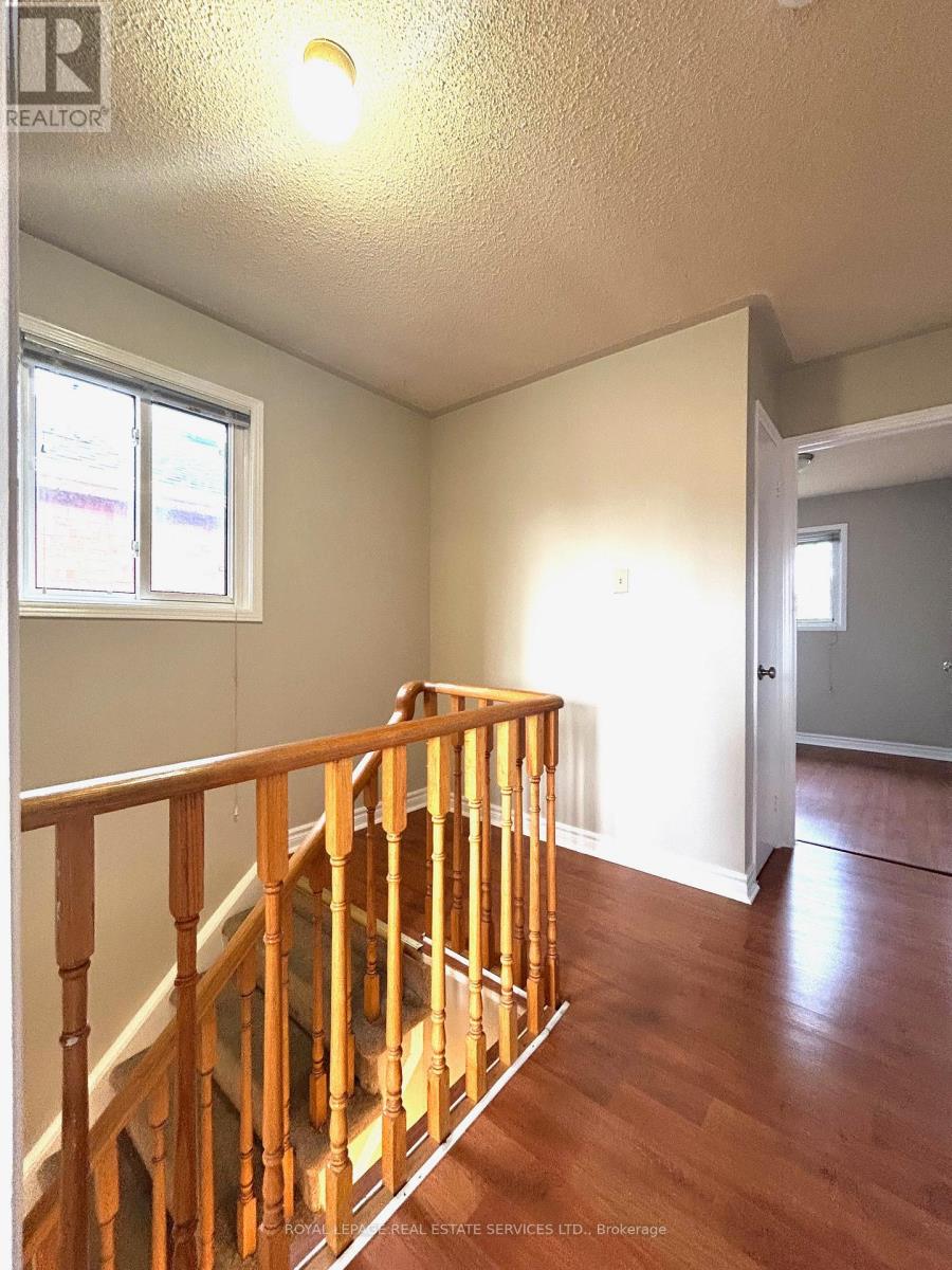 4523 Kimbermount Avenue, Mississauga, Ontario  L5M 4J4 - Photo 20 - W13525688