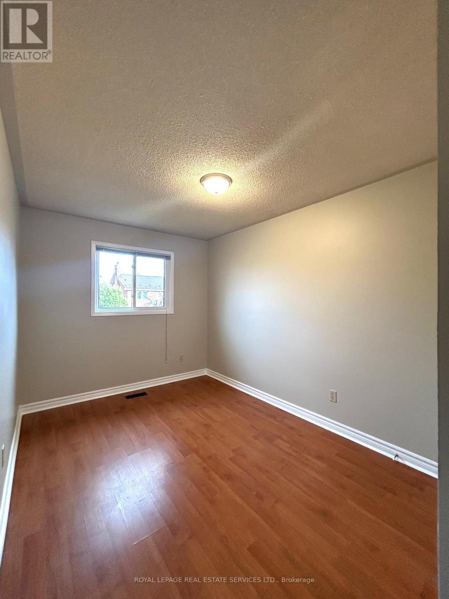 4523 Kimbermount Avenue, Mississauga, Ontario  L5M 4J4 - Photo 21 - W13525688