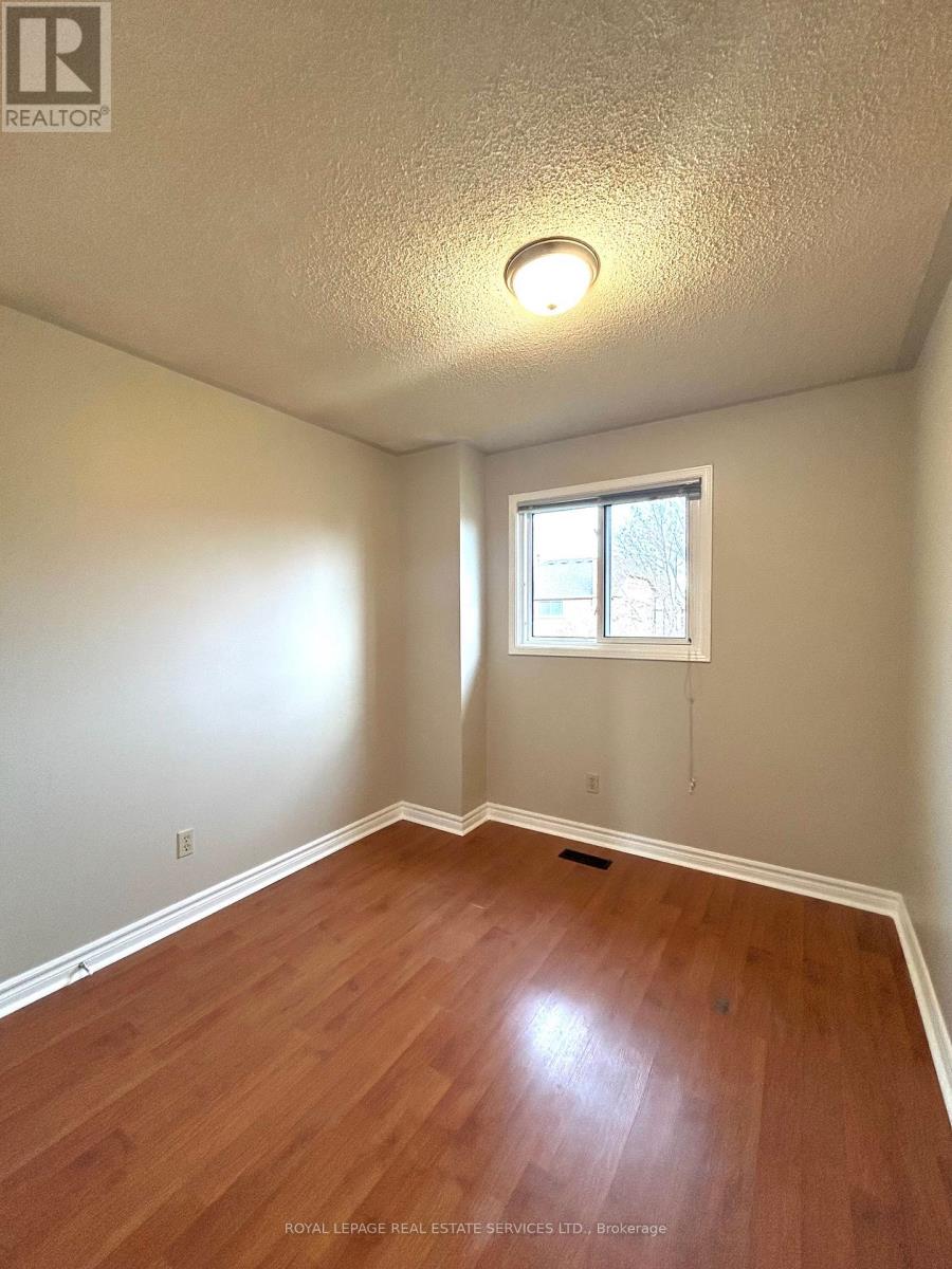4523 Kimbermount Avenue, Mississauga, Ontario  L5M 4J4 - Photo 23 - W13525688