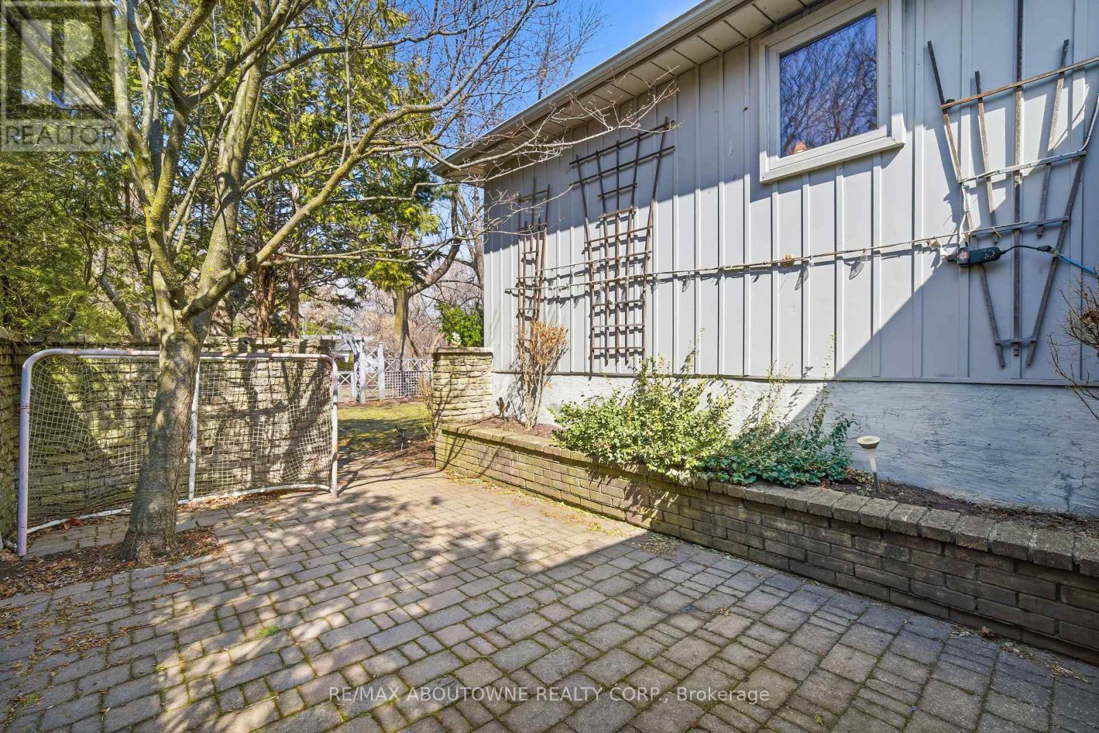 481 Anthony Drive, Oakville, Ontario  L6J 2K6 - Photo 29 - W13525706