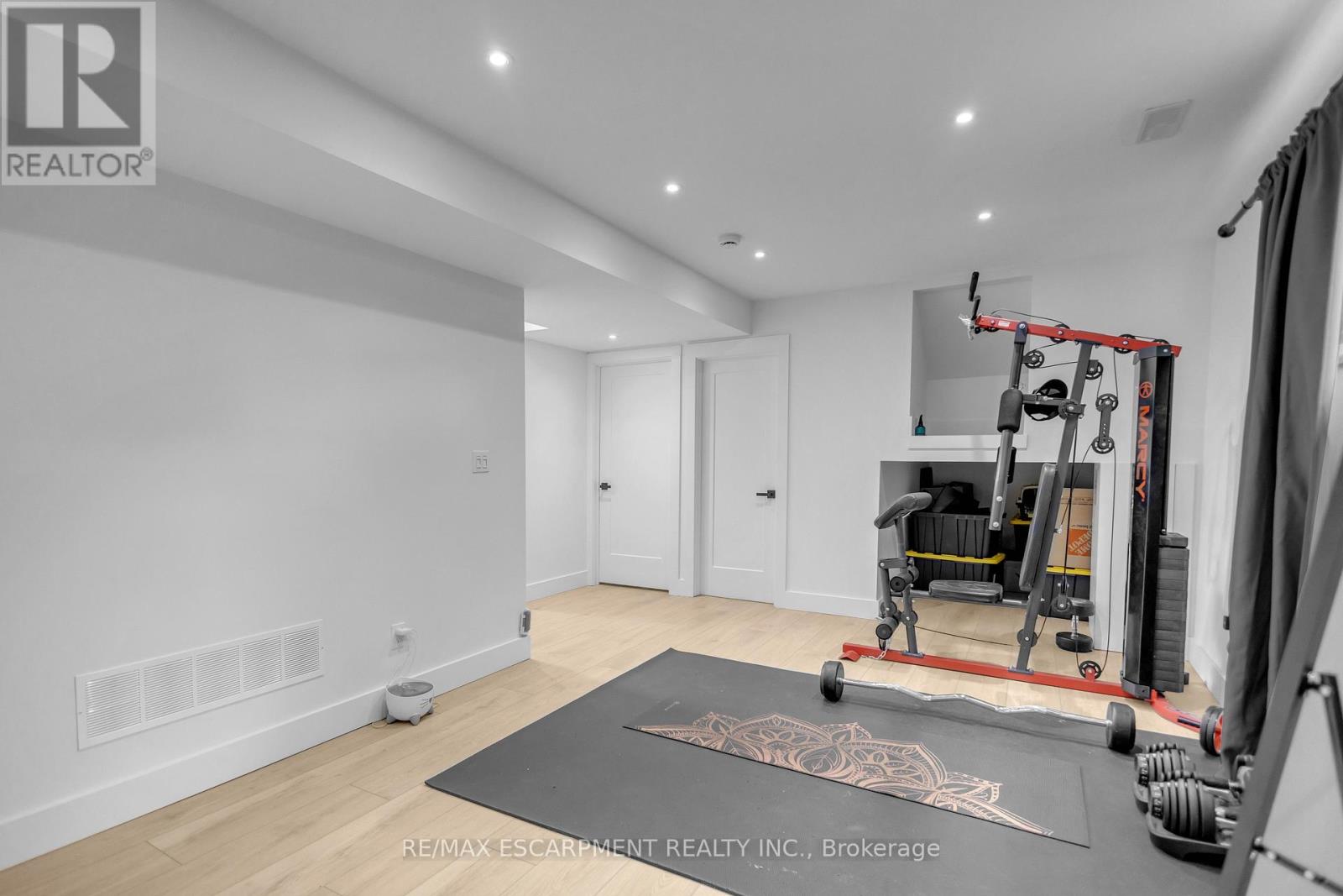 253 Fernwood Crescent, Hamilton, Ontario  L8T 3L7 - Photo 25 - X13525616