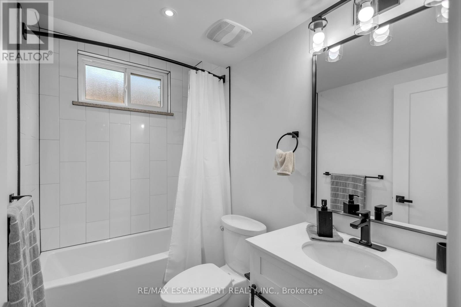 253 Fernwood Crescent, Hamilton, Ontario  L8T 3L7 - Photo 27 - X13525616
