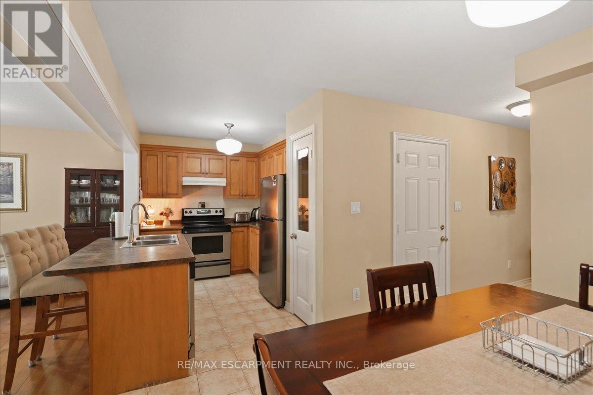 3 - 222 Fall Fair Way, Hamilton, Ontario  L0R 1C0 - Photo 11 - X13525690