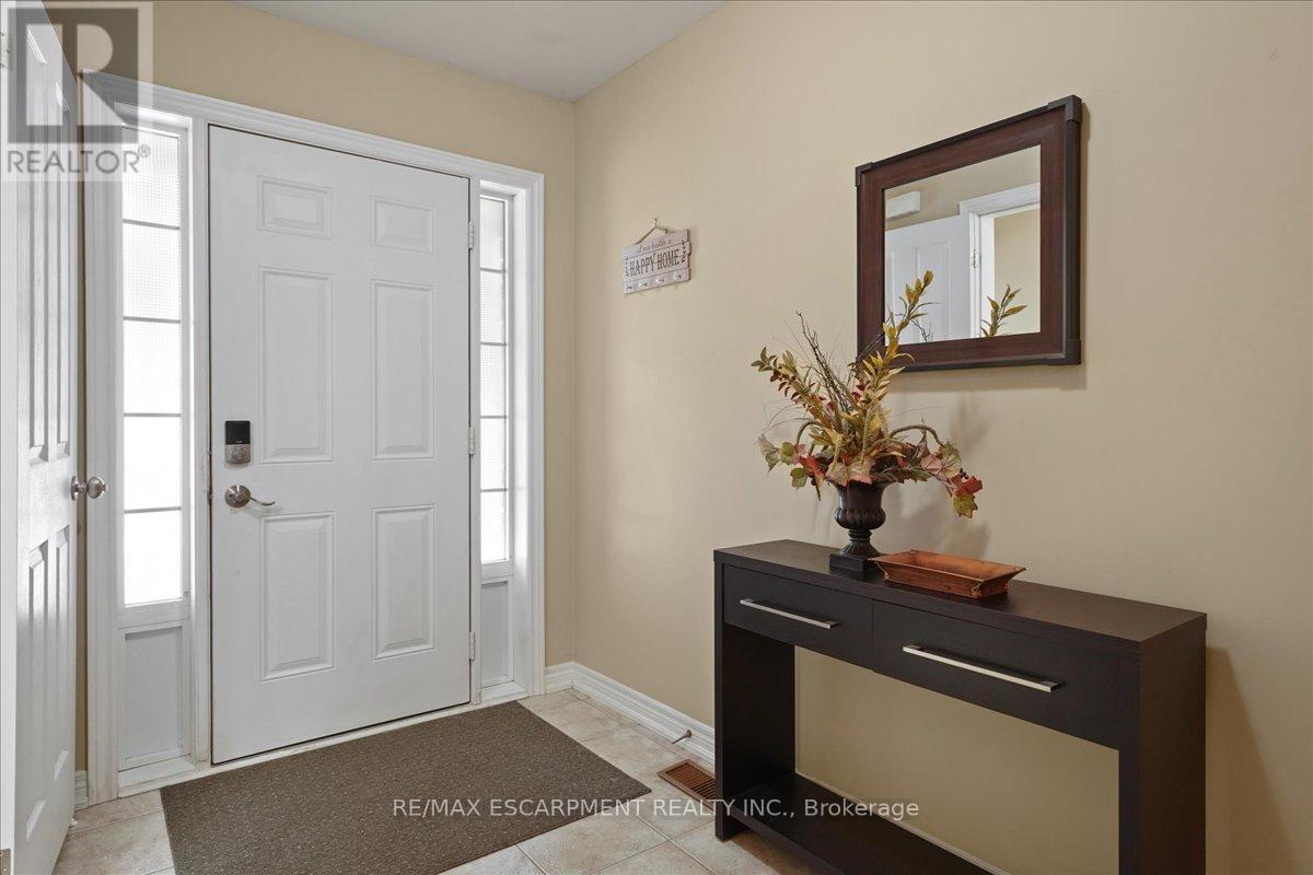 3 - 222 Fall Fair Way, Hamilton, Ontario  L0R 1C0 - Photo 5 - X13525690