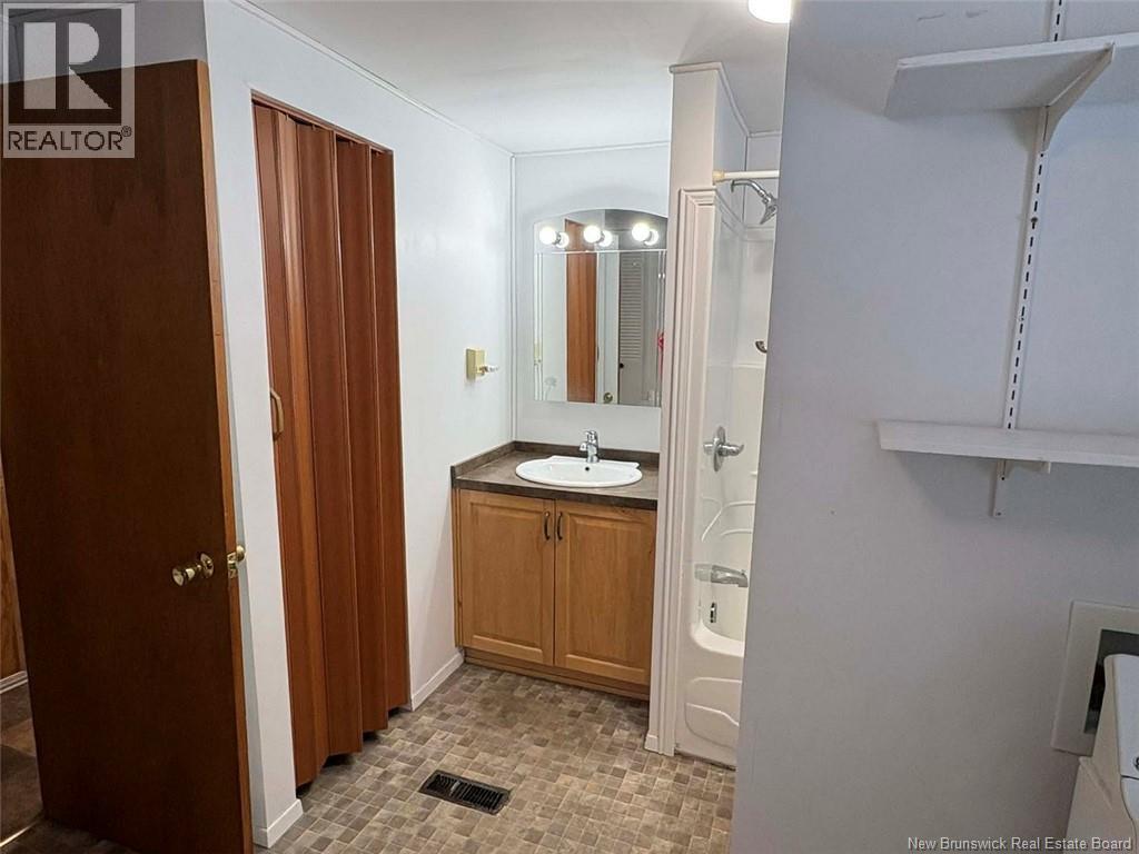 7 Principale Street, Sainte-Anne-De-Madawaska, New Brunswick  E7E 1B5 - Photo 16 - NB134237