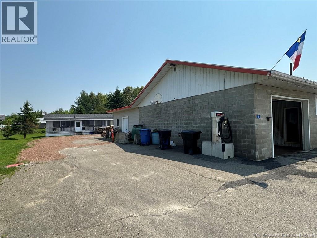 7 Principale Street, Sainte-Anne-De-Madawaska, New Brunswick  E7E 1B5 - Photo 3 - NB134237
