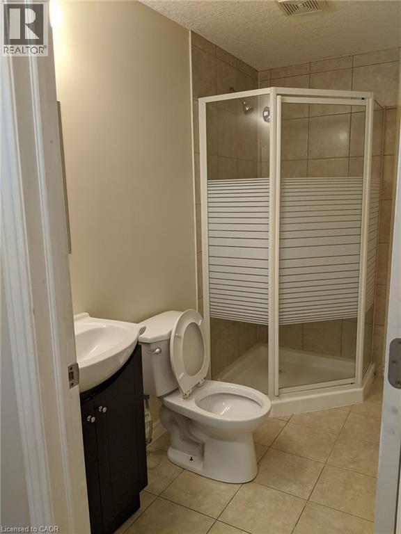 2 Whitehaven Lane, Kitchener, Ontario  N2H 0B3 - Photo 18 - 40845290