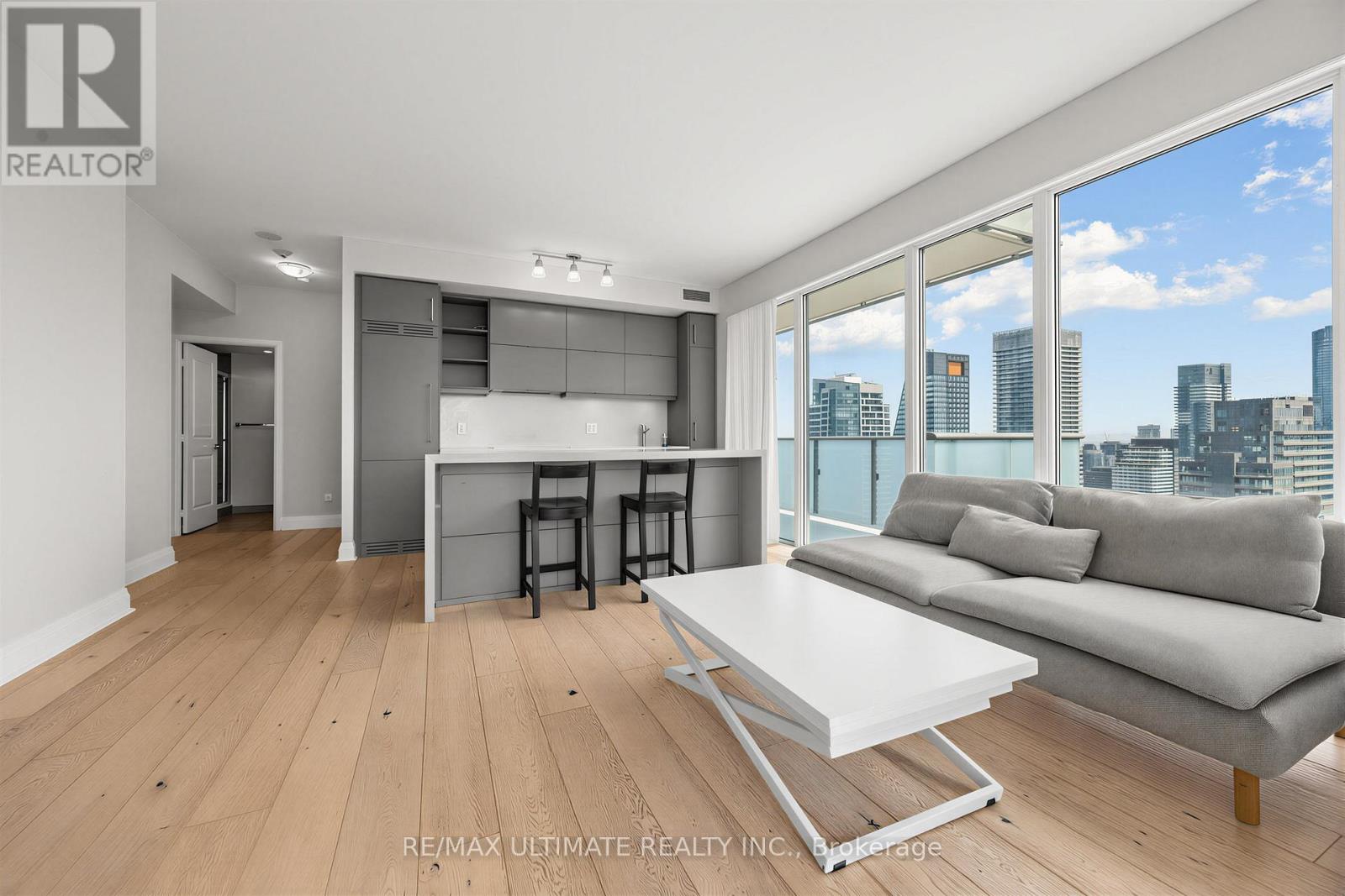 4204 - 1080 Bay Street, Toronto, Ontario  M5S 0A5 - Photo 5 - C13525582